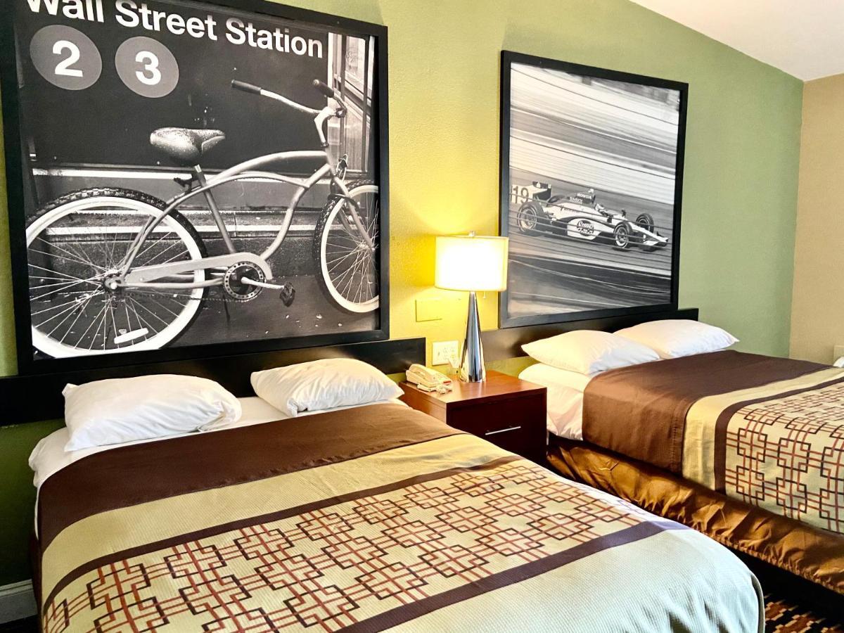 ホテル Super 8 By Wyndham Rocky Mount I-95 Exit 145 バトルボロ エクステリア 写真