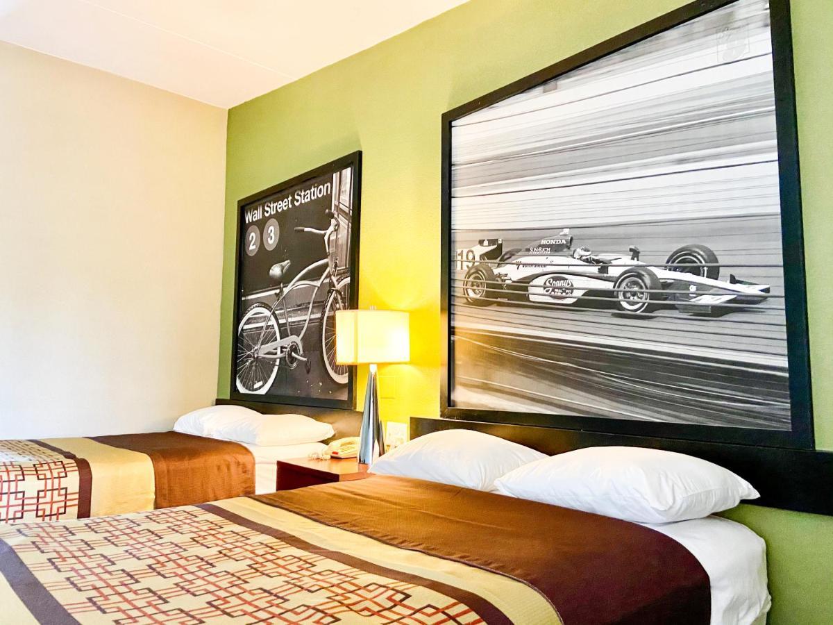 ホテル Super 8 By Wyndham Rocky Mount I-95 Exit 145 バトルボロ エクステリア 写真