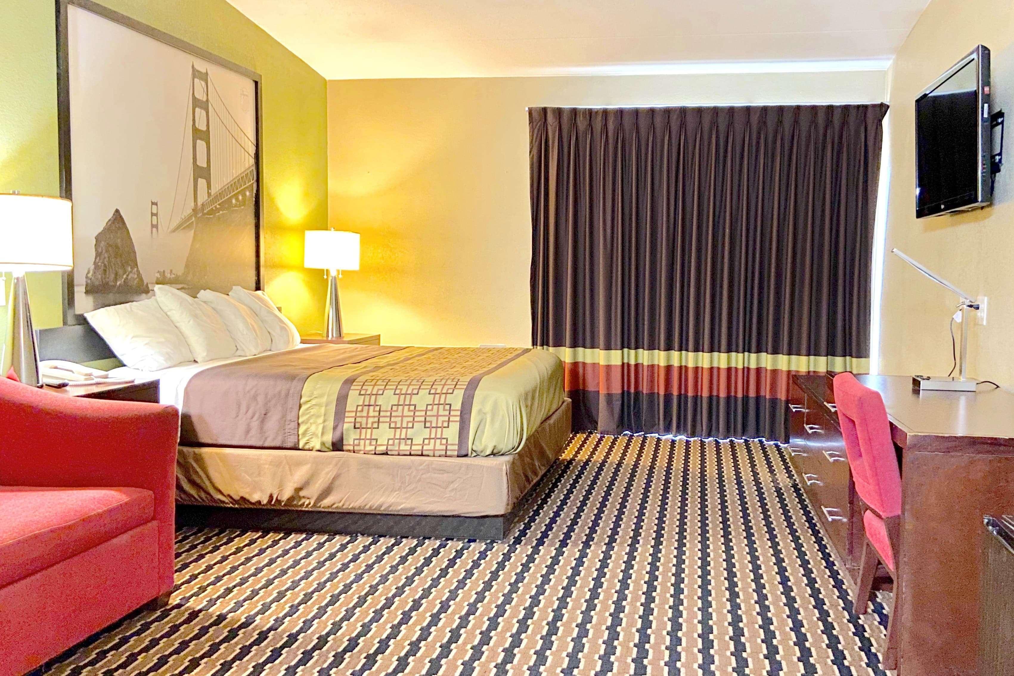 ホテル Super 8 By Wyndham Rocky Mount I-95 Exit 145 バトルボロ エクステリア 写真