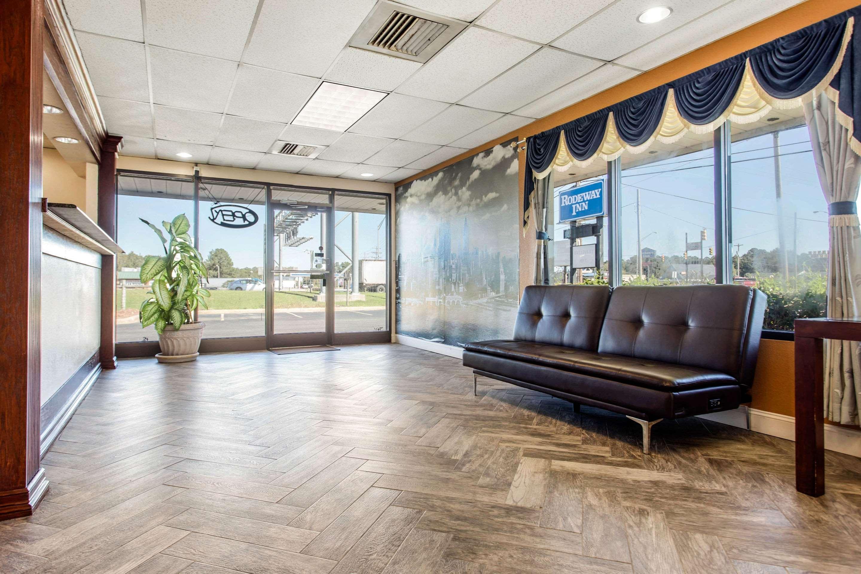 ホテル Super 8 By Wyndham Rocky Mount I-95 Exit 145 バトルボロ エクステリア 写真